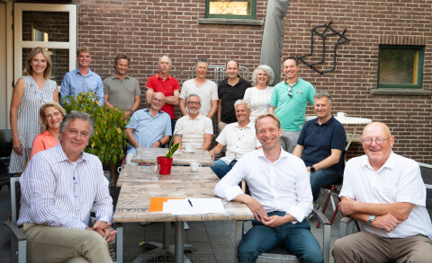 Den Hout  2026 07 15 groep